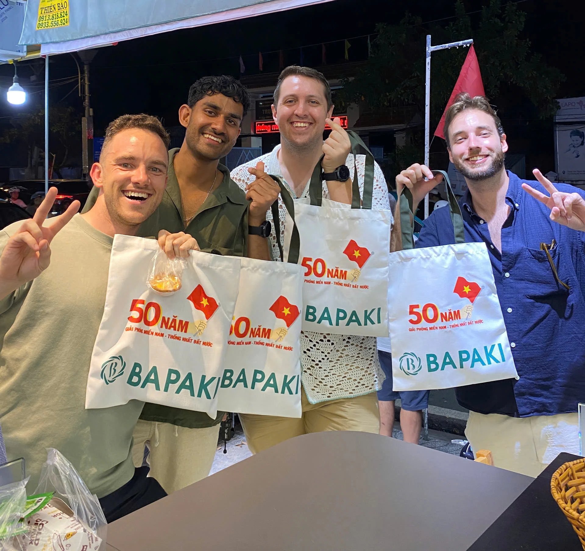 Có nhiều sự đáng yêu đến từ khách Bapaki